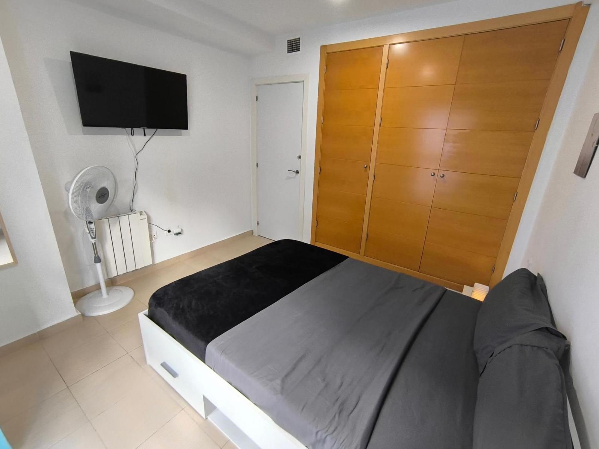 Charming Duplex - Historic Center - 7Min To Beach Alicante Bagian luar foto