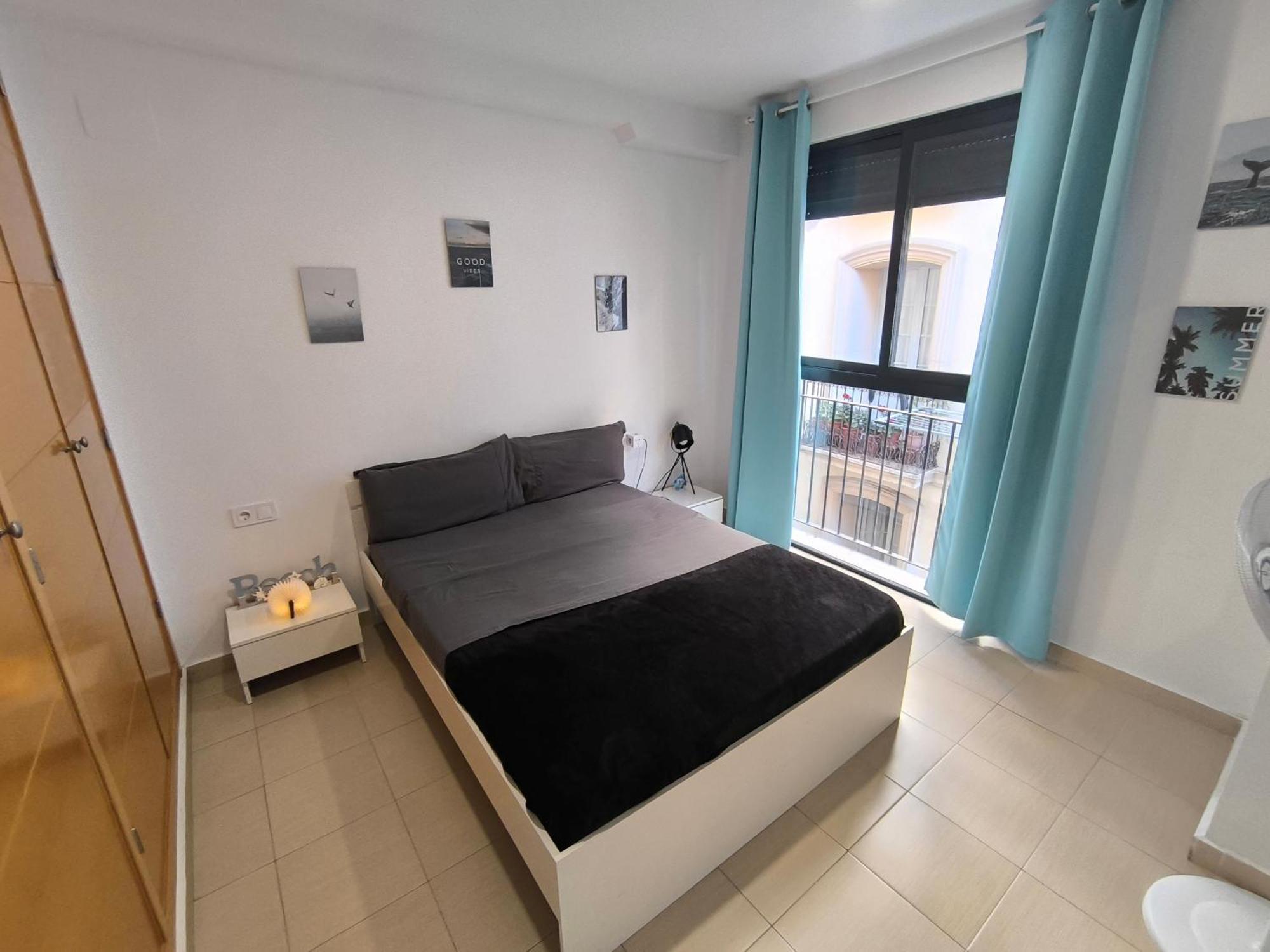 Charming Duplex - Historic Center - 7Min To Beach Alicante Bagian luar foto